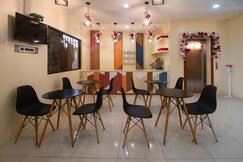 Super OYO 832 The Teepee Place Hostel & Residence Inn, Cebu City